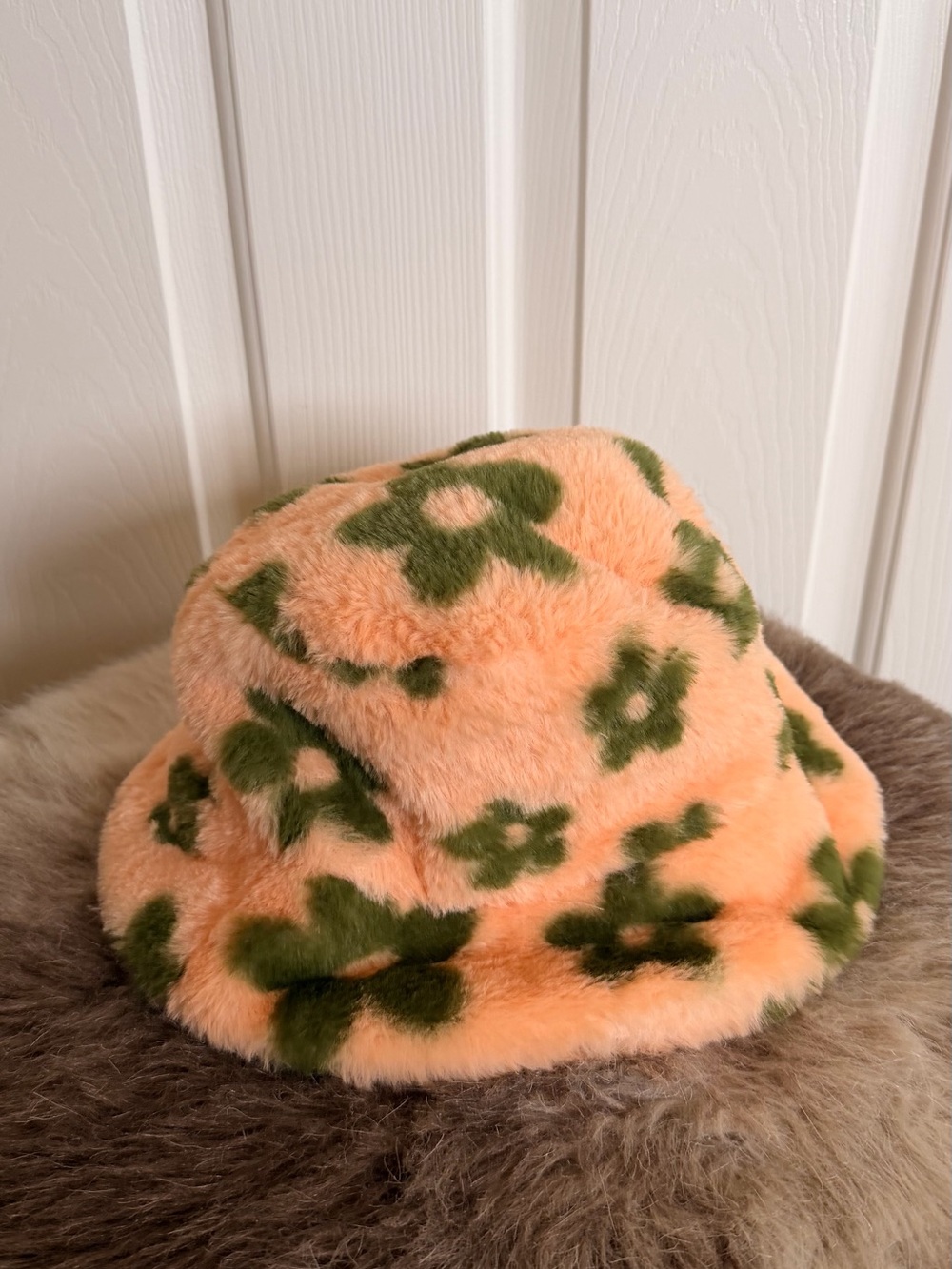 Urban Outfitters Peach Faux Fur Bucket Hat with Olive Green Floral Print